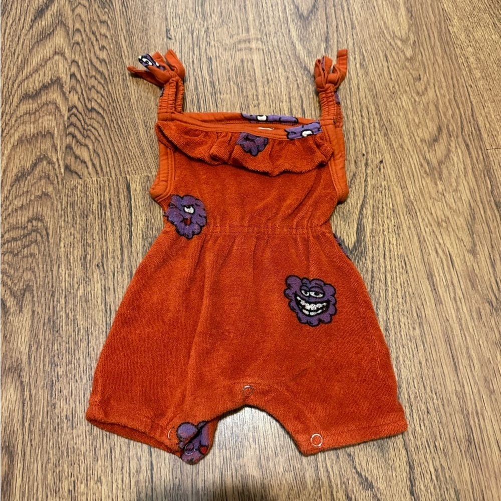 Hugo Loves Tiki red orange terry cloth ruffle detail cute fun romper size 6M-12M